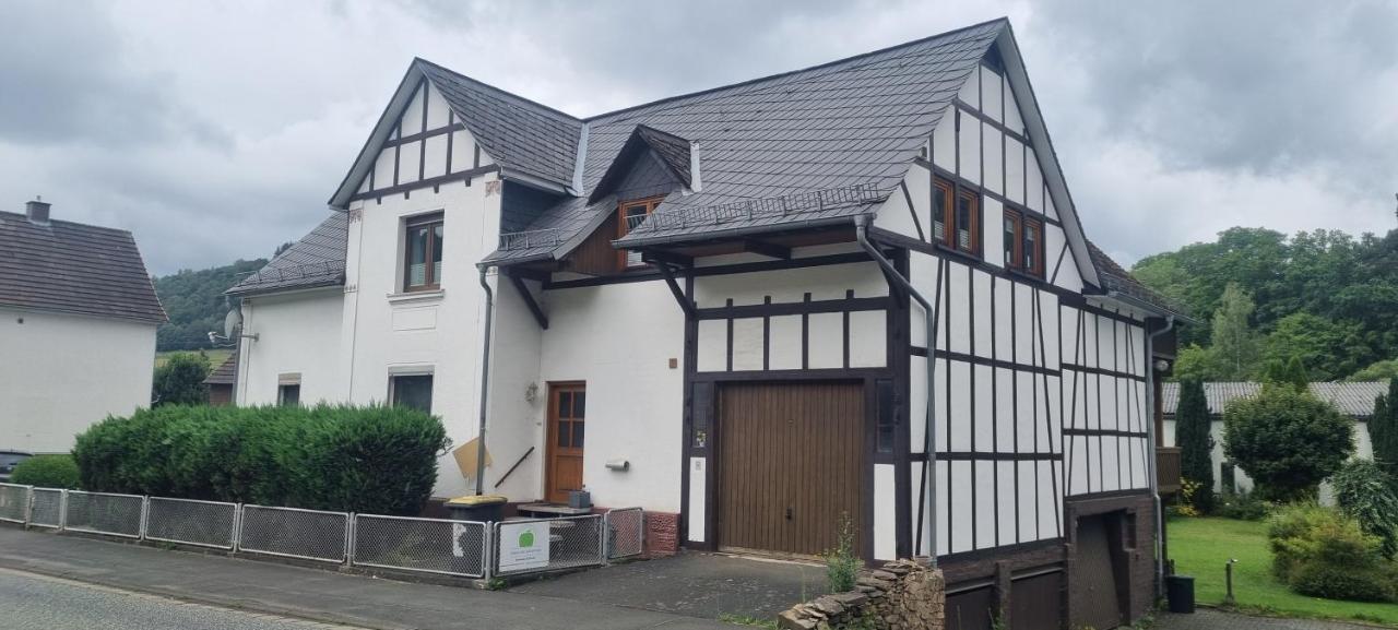 Ferienwohnung "Fernblick" Wolzhausen Breidenbach Extérieur photo